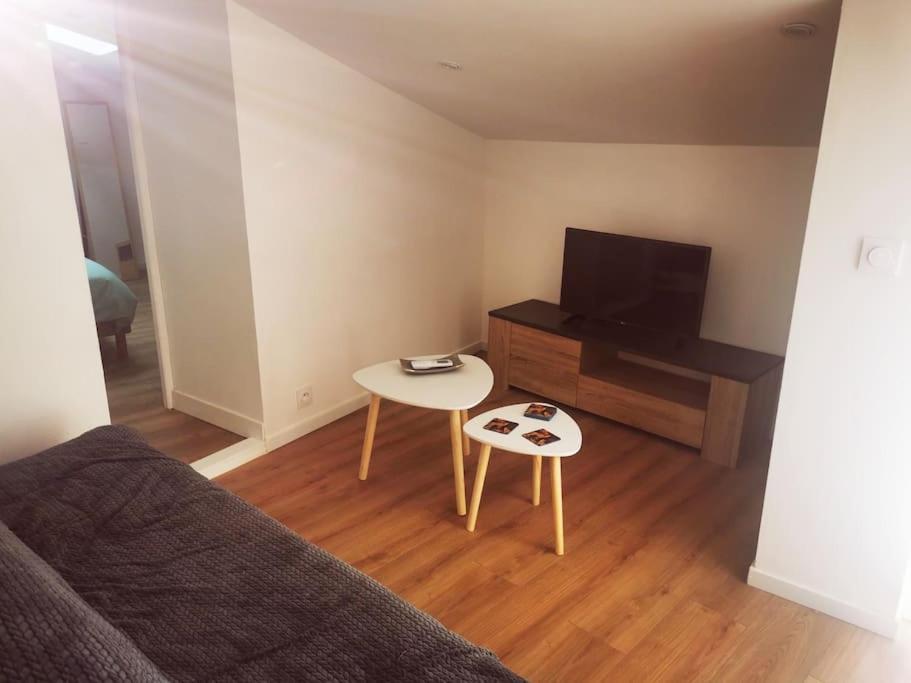 Appartement Avec Terrasse Saint-Martin-de-Bromes Экстерьер фото